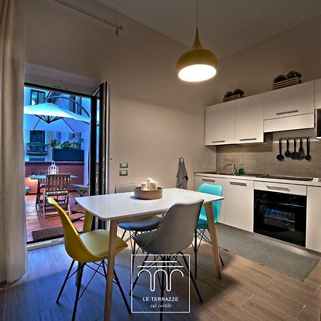 Le Terrazze Sul Cortile Apartman Salerno Kültér fotó