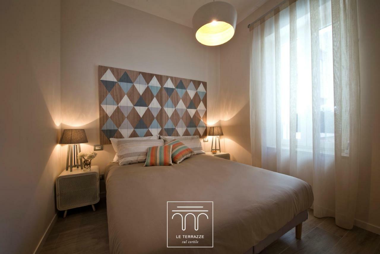 Le Terrazze Sul Cortile Apartman Salerno Kültér fotó
