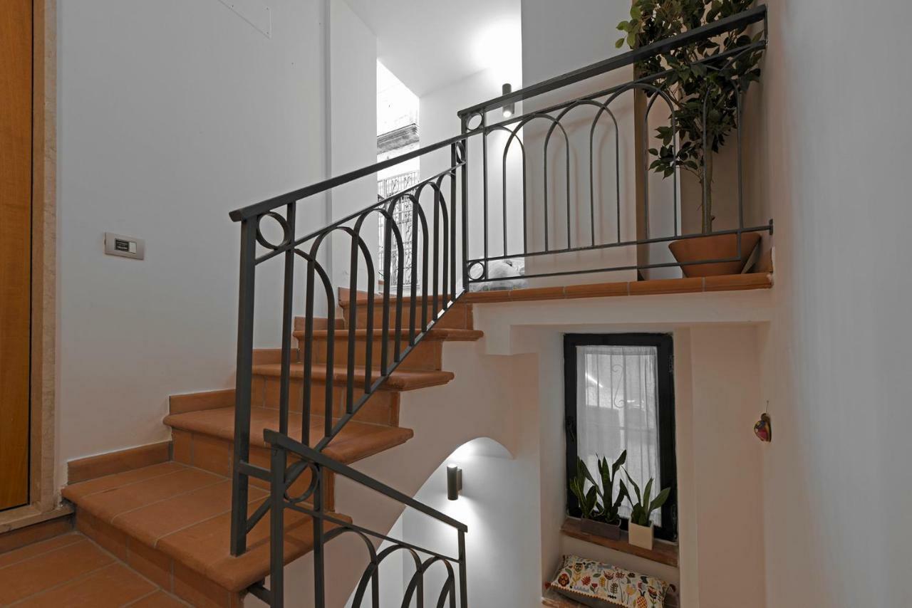 Le Terrazze Sul Cortile Apartman Salerno Kültér fotó