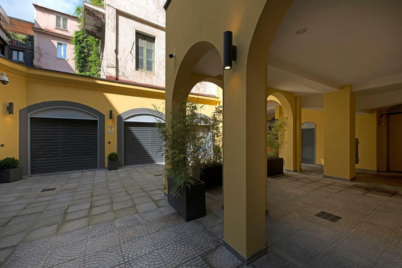 Le Terrazze Sul Cortile Apartman Salerno Kültér fotó